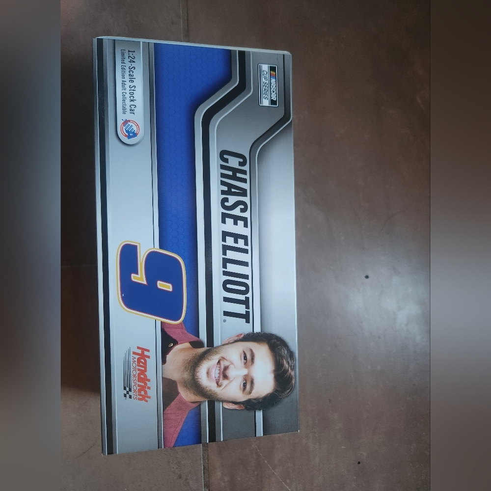 Chase Elliott official Nascar
